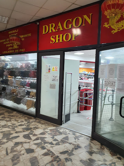 Dragonu Rosu Shop Q4RX+6P