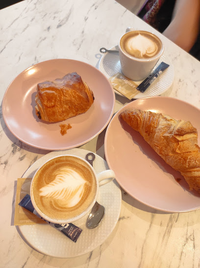 Elizabeth Cafe Strada Victoriei 153