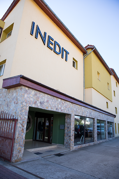 Inedit Strada Vânătorilor 11