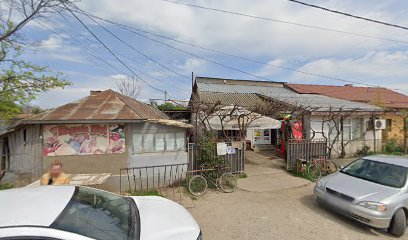 La doi paşi Strada Bisericii nr.1