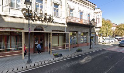Magazin Central Strada Lăcătuș 1