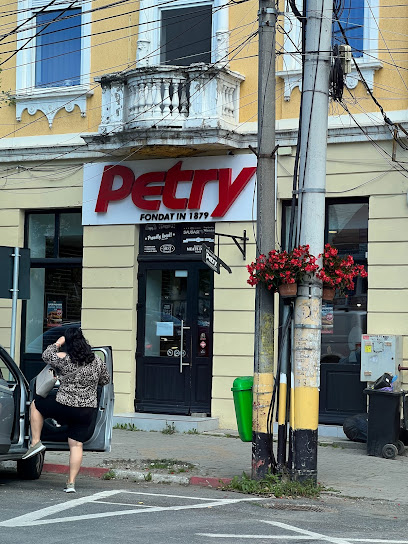 Magazin Petry Reghin Centru Piaţa Petru Maior 53