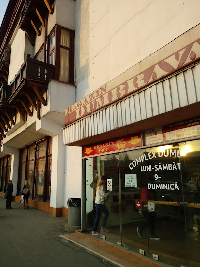 Magazinul Universal Dumbrava Piața Unirii 10