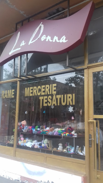 Merceria La Donna Strada Traian 100