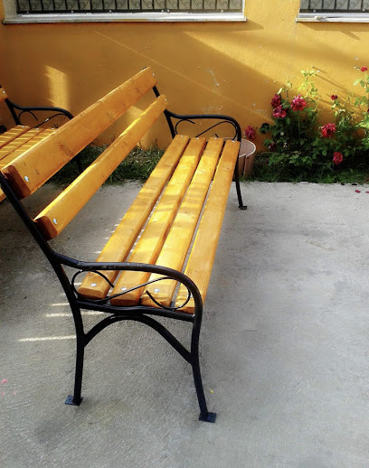 Mobilier Urban Pryntu-pry Strada Târgului 37
