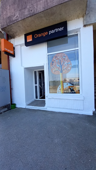 Orange Store Strada 1 201A