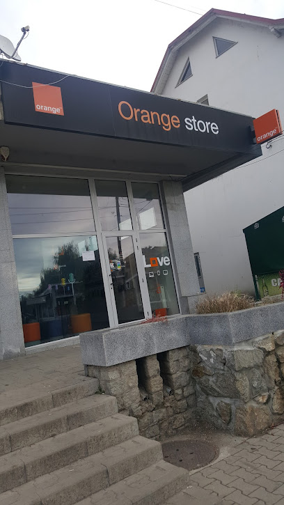 Orange store Huedin Piața Republicii 8