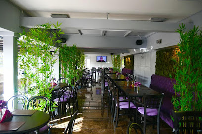 River's Lounge Strada Dobrogei 15