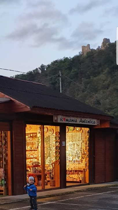 Romania Autentica Strada 1 decembrie